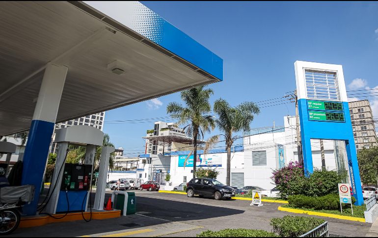 En el caso de las gasolineras, la Profeco atiende más de 10 mil denuncias cada año relacionadas con problemas en el servicio. EL INFORMADOR / ARCHIVO