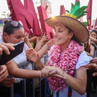 Claudia Sheinbaum promete continuidad en su visita a Comalcalco