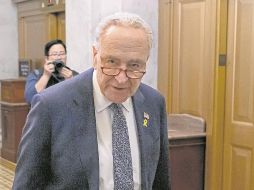 Chuck Schumer. El líder de la mayoría del Senado, demócrata por Nueva York, durante su salida del Capitolio. AFP/M. Ngan