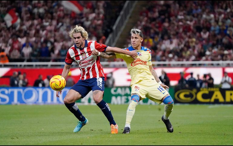 La próxima semana, la Liga MX no tendrá acción por el parón de Fecha FIFA, sin embargo, Chivas sostendrá un partido amistoso contra Atlas el domingo 24 de marzo en el BMO Field de Los Ángeles, California. IMAGO7