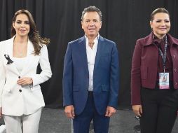 Laura Haro de “Fuerza y Corazón por Jalisco” (izquierda), Pablo Lemus de Movimiento Ciudadano y Claudia Delgadillo de “Sigamos Haciendo Historia en Jalisco”. ESPECIAL