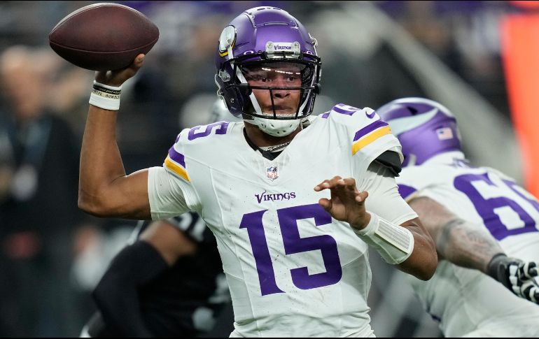 Dobbs llega a los 49ers tras su paso como suplente en los Vikings en la pasada temporada de la NFL. AP/J. Locher