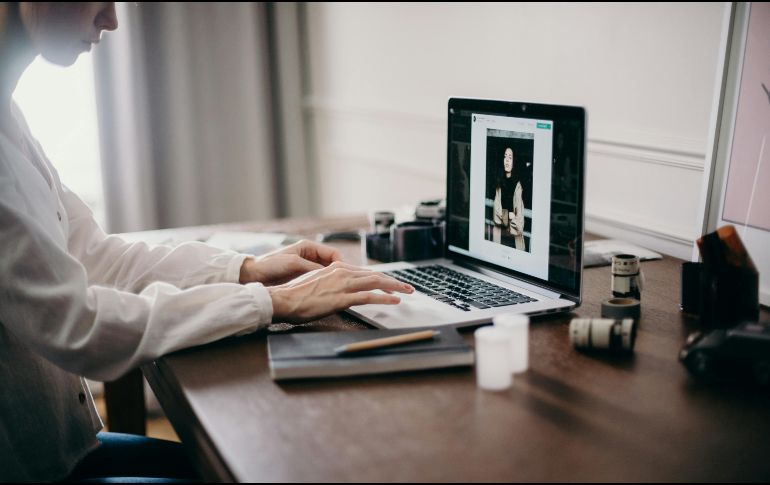 En México se muestra una tendencia hacia la adopción de modalidades de trabajo flexibles. PEXELS