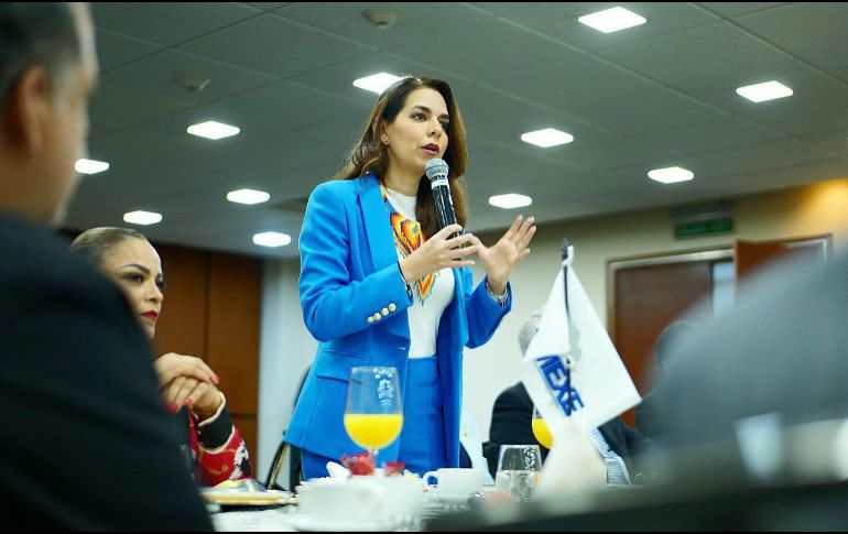 La diputada federal con licencia jalisciense opinó que el proceso electoral actual es el más difícil e importante de la historia del país, y consideró que sólo hay dos opciones delineadas para la ciudadanía, la dictadura o la democracia. CORTESÍA