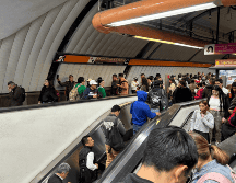 Dos horas después del incidente, el Metro anunció que se restableció el servicio. ESPECIAL