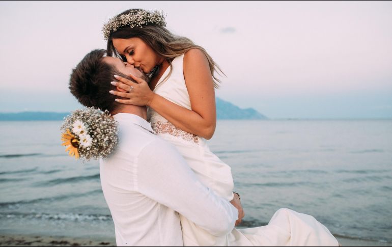 Bodas en la Playa: Consejos para un día Inolvidable frente al mar. Istock Getty Images