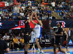 Al finalizar este encuentro Jorge Elorduy, coach de los Astros de Jalisco, reconoció las desatenciones que tuvo su equipo y que al final los llevaron a sufrir su tercer descalabro de esta campaña. X / @AstrosJalisco