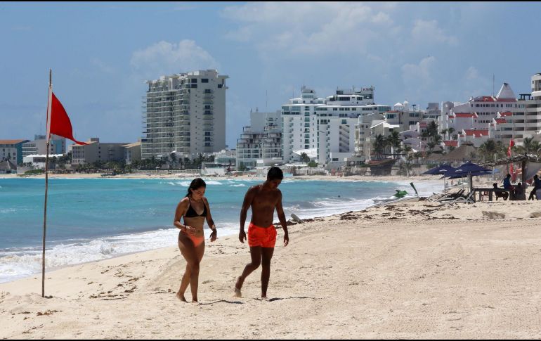 Es importante acatar las medidas de seguridad en todo momento y atender los llamados del personal de Protección Civil. EFE / ARCHIVO