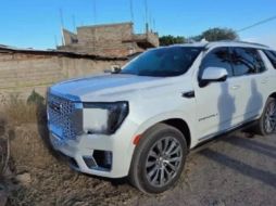 El pasado 19 de marzo las víctimas fueron encontradas dentro de una camioneta GMC Yukon, color blanco. ESPECIAL