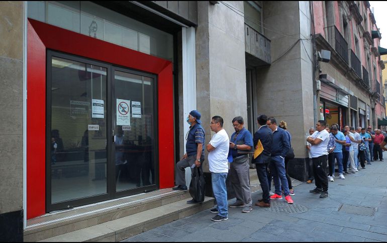 Algunos días de Semana Santa también incluyen el cierre de bancos. NTX / ARCHIVO