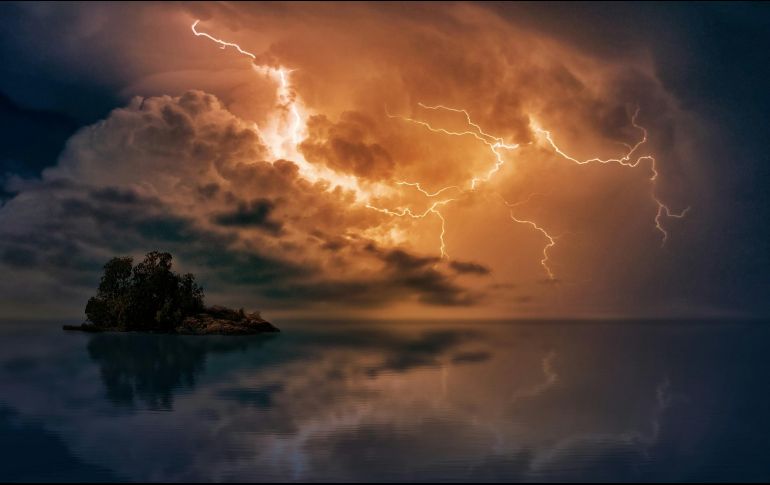 El domingo y lunes el planeta Tierra sufrió el impacto de una tormenta geomagnética que se encuentra en un nivel severo. ESPECIAL/ Foto de J. Plenio en Unsplash