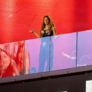 Shakira sorprende a sus fanáticos con un showcase en Times Square