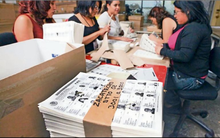 El grupo de trabajo expuso que se hace una revisión en gabinete y en los casos que sea necesario, se pueden hacer visitas a campo. EL UNIVERSAL