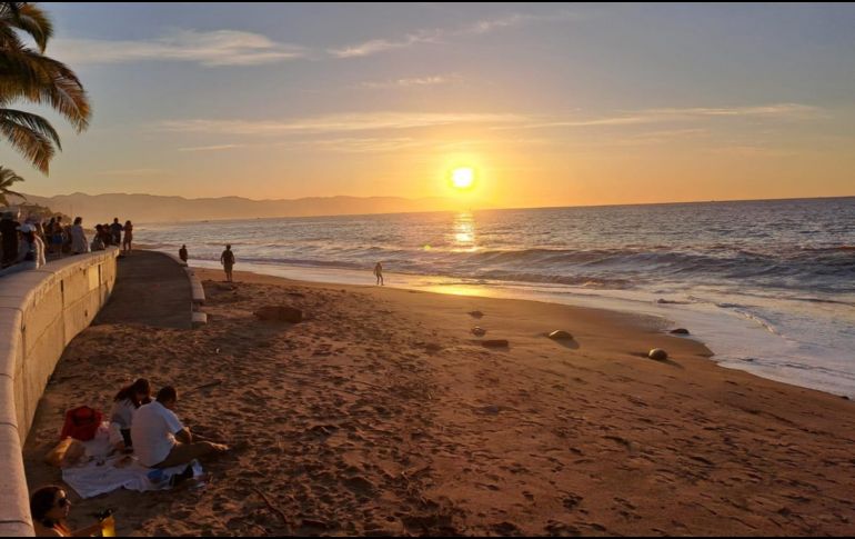 Es importante además recordar que existe un horario para retirarse de las playas, justo al anochecer. EL INFORMADOR / O. Álvarez