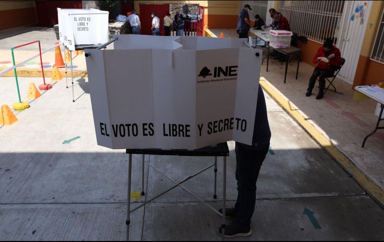 El Presidente de la República también debe acatar la Ley durante la veda electoral. SUN / ARCHIVO