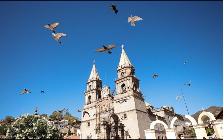 El candidato a gobernador propuso crear un fondo de apoyo para apoyar a los Pueblos Mágicos de Jalisco. ESPECIAL