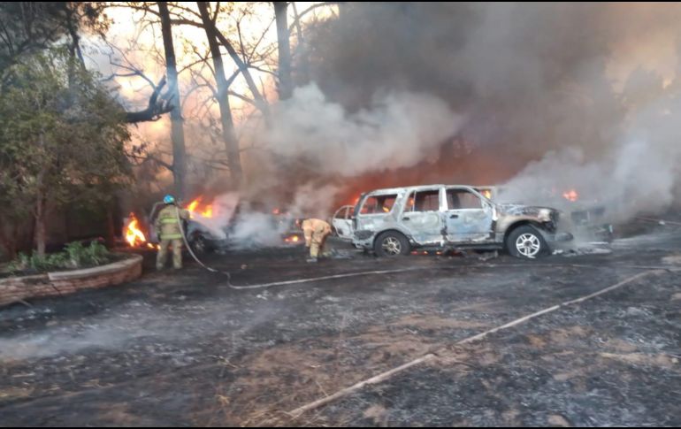 No hubo personas lesionadas por el siniestro, el cual fue controlado poco después de las 20:00 horas. ESPECIAL