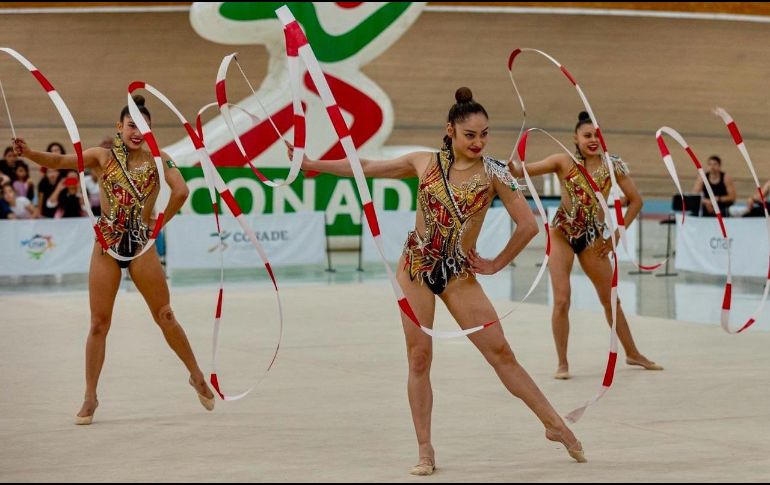 Las mexicanas que calificaron en el séptimo lugar a la final con un total de 62.800 puntos, se llenaron de confianza y con una soberbia presentación conquistaron la medalla de plata. ESPECIAL /  CONADE