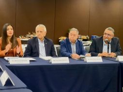 La Lic. Ana Luisa Camacho y el Ing. Luis Salazar Ramírez estuvieron presentes en la Presentación de la Feria Industrial Jalisco. ESPECIAL