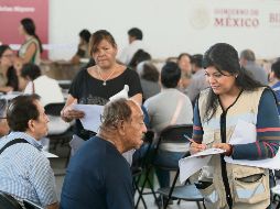 Los adultos mayores deben registrarse para obtener los beneficios. EL INFORMADOR/ Archivo