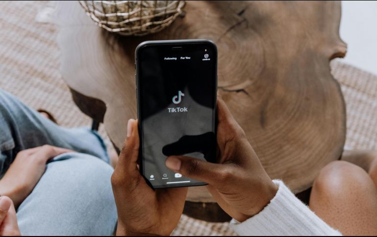 La aplicación de vídeos cortos lanzó varias vacantes para trabajar en sus oficinas que se encuentran en la Ciudad de México. Pexels