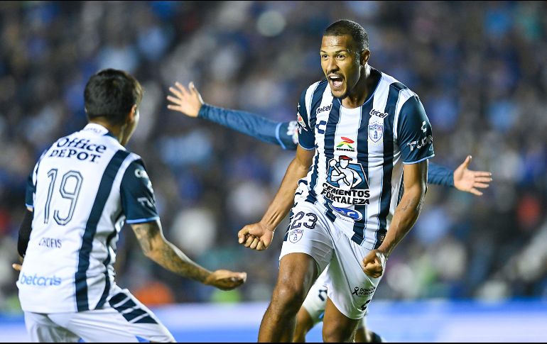 Salomón Rondón podría llevarse el título de goleo en su primer torneo en México. IMAGO7/E. Espinosa