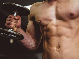 El National Institute of Health (NIH) establece que la ingesta diaria recomendada de proteínas es de 50 g, pero esta cifra no considera las variaciones individuales entre las personas. ESPECIAL/Foto de Alora Griffiths en Unsplash