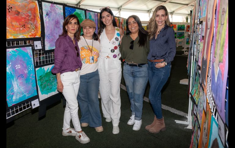 Gabriela Castañeda, Lupita Vázquez, Coqui Guillén, Faby Lira y María Rosa Palacio. GENTE BIEN JALISCO/ Jorge Soltero