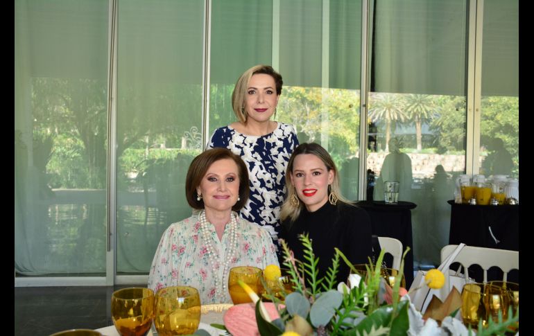 Gloria Michel, Leticia Barrera y Elba Monraz. GENTE BIEN JALISCO/ Marifer Rached
