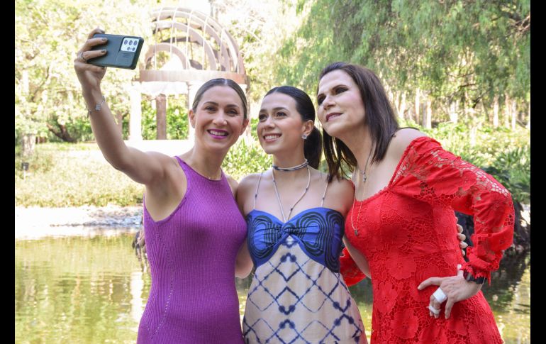 Gaby Gómez, Marifer Michel y Marcela López. GENTE BIEN JALISCO/ Marifer Rached