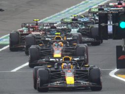 Max Verstappen fue quien logró ser el más rápido de la FP1 en el primer contacto de los bólidos con la pista de Suzuka. X/ @F1