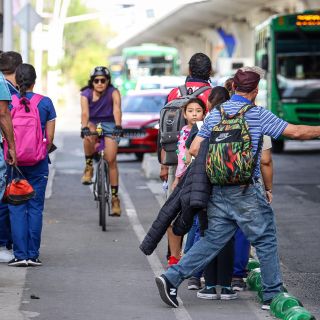 Ciclovías ponen en riesgo a pasajeros