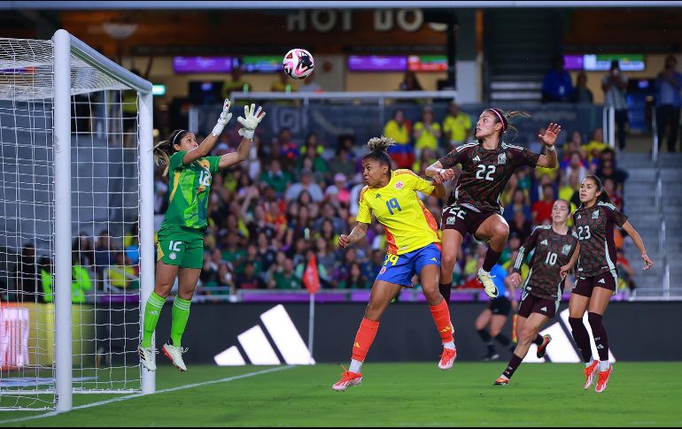 Los enfrentamientos contra equipos de más categoría dieron inicio y a México le ha costado superarlos. IMAGO7.