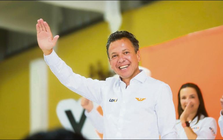 En su gira a Tototlán y Atotonilco el Alto, el candidato pidió apoyo para los aspirantes de MC. ESPECIAL