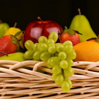 Estas son las 5 frutas que ayudan a bajar los niveles de triglicéridos en la sangre 