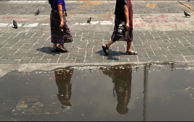 Las altas temperaturas se presentan entre las tres y cuatro de la tarde. EFE / D.Toro