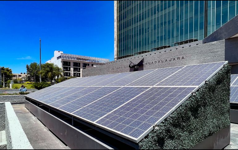 El ahorro de energía es indispensable para un menor costo en los recibos de luz, por esa razón siempre será una buena opción optar por los paneles solares. INFORMADOR/ ARCHIVO