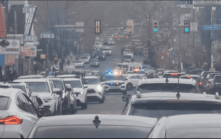 Este es el teléfono del Consulado para mexicanos que requieran asistencia: 215 266 3740. ESPECIAL