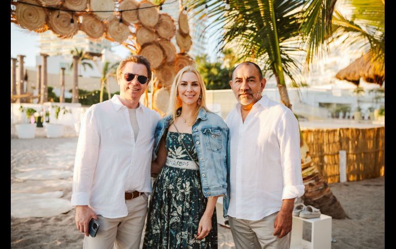 Konstantinas Silvanvicius, Allison Goldberg y Joseí Motta. THOMPSON HOTEL & RESIDENCES