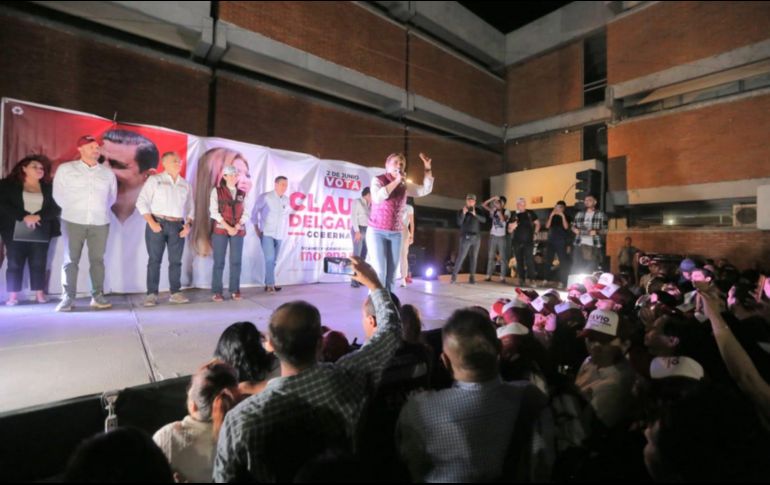 Claudia presentó su plan para que a la Perla Tapatía llegue al Cambio Verdadero, el cual se centrará en el mejoramiento de los servicios públicos que incluye agua potable, recolección de basura e infraestructura vial de calidad. CORTESÍA