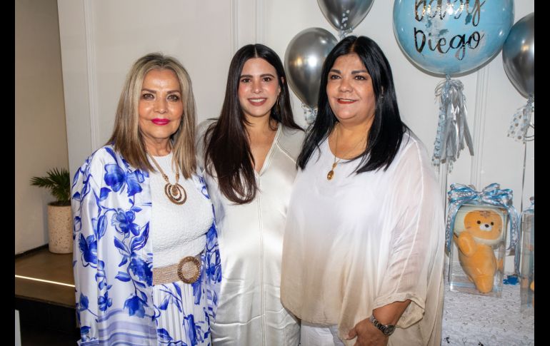 Araceli Enríquez, Lilia Reyes y Rocío Reyes. GENTE BIEN JALISCO/ Antonio Rodríguez