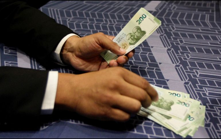 Se consideró la entrega de un bono de compensación a los 4 mil 10 médicos especialistas. NTX / ARCHIVO