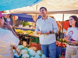 El político de Futuro continúa con sus visitas a colonias para recabar quejas y propuestas. ESPECIAL