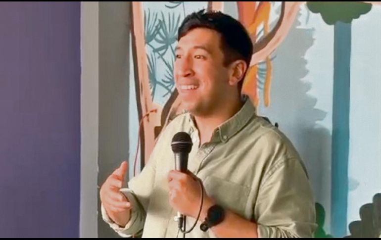 El aspirante de la “Mega alianza” por la presidencia de Zapopan escuchó las necesidades de los docentes. ESPECIAL