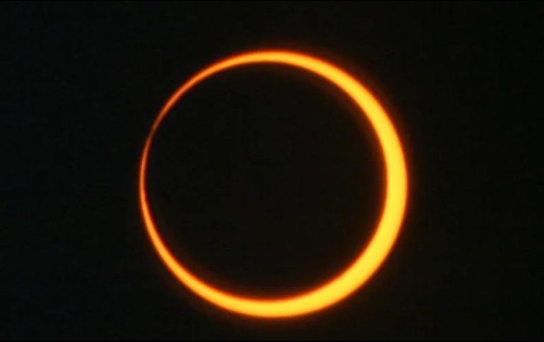 La última vez que este evento ocurrió fue el 14 de octubre, visible en el sur de México. ESPECIAL / NASA