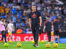 Nahuel Guzmán fue captado desde un palco del Estadio BBVA apuntando con un láser al terreno de juego, específicamente, a la cara de Estaban Andrada. IMAGO7.