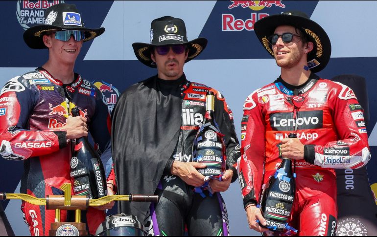 Maverick Viñales se convirtió en el primer piloto de la historia en ganar con tres fábricas distintas. EFE/ A. DAVIS.
