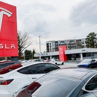 ¿Por qué despidieron a 14 mil empleados de Tesla? Elon Musk lo explica