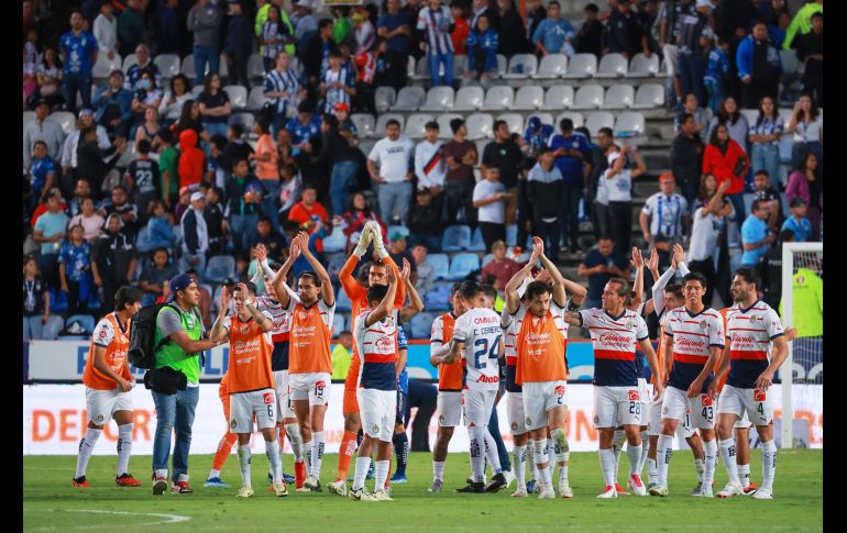 Chivas puede depender de ellos mismos para lograr evitarse el Play-In. Imago7/Archivo
