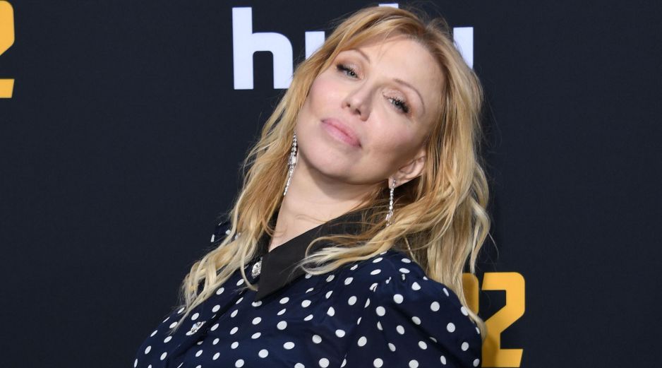 Courtney Love afirma que la música de Taylor Swift carece de mérito artístico. AFP/ARCHIVO